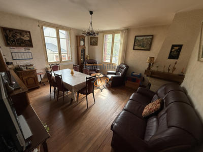 Maison - 120 m² - 6 pièces