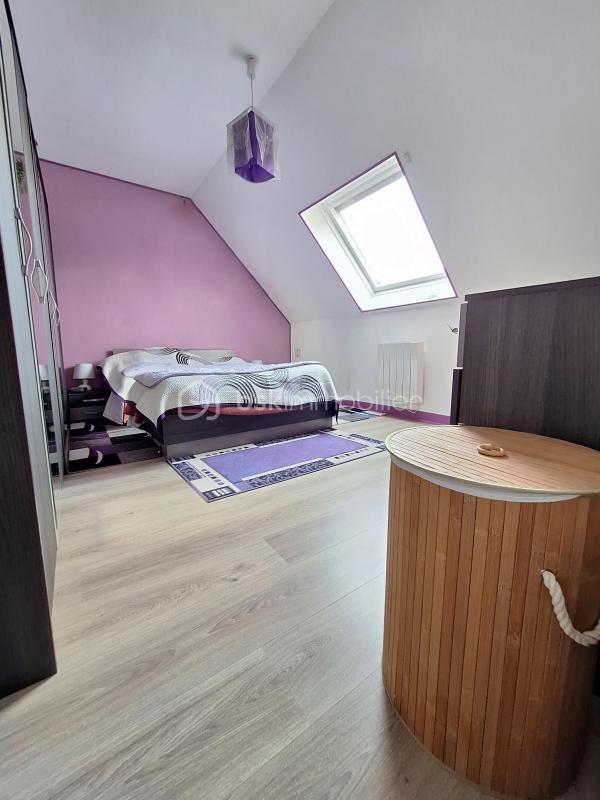 Maison traditionnelle - 130 m² - 6 pièces