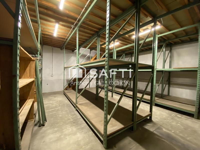 Local commercial - 638 m² - 8 pièces