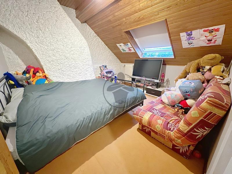 Immeuble - 188 m² - 7 pièces