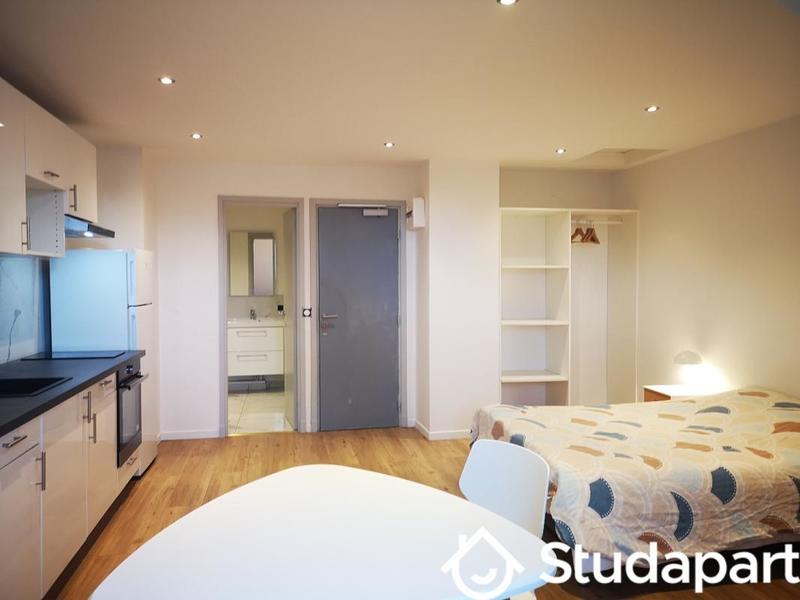 Chambre - 30 m² - 1 pièce