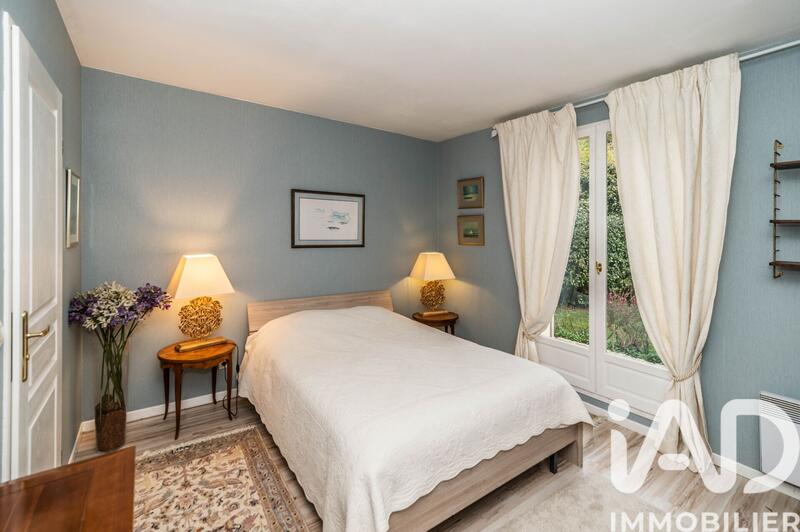 Maison - 180 m² - 7 pièces