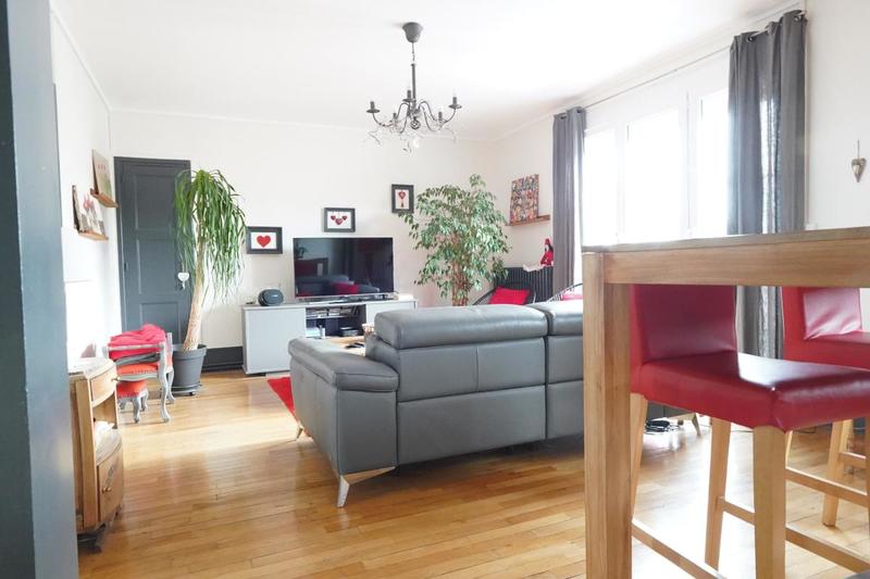 Appartement - 80 m² - 3 pièces