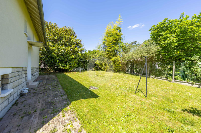 Maison - 111 m² - 5 pièces