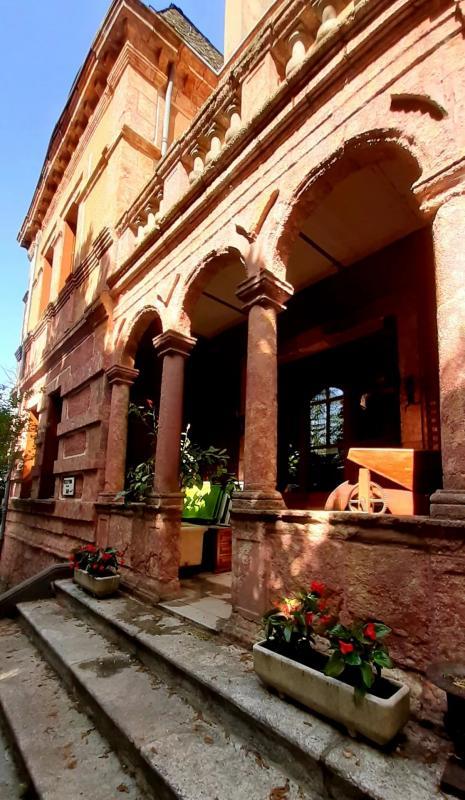 Château - 483 m² - 18 pièces