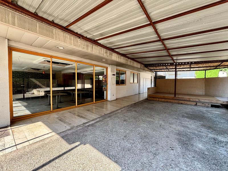 Local commercial - 170 m²