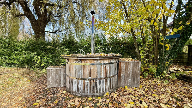 Maison - 178 m² - 8 pièces