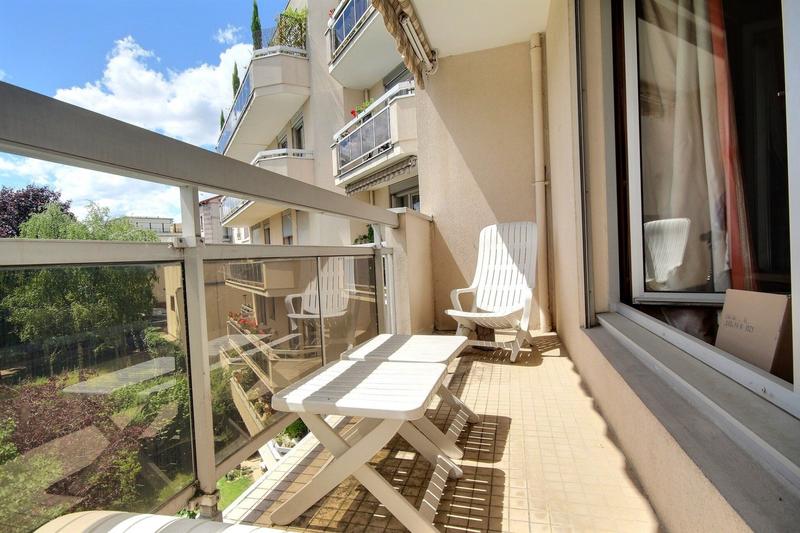 Appartement - 85 m² - 4 pièces