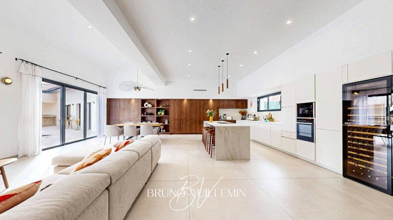 Villa - 350 m² - 14 pièces