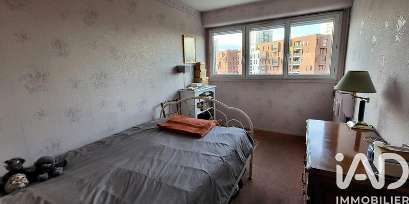 Appartement - 80 m² - 4 pièces