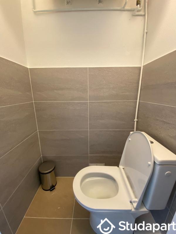 Chambre - 12 m² - 1 pièce