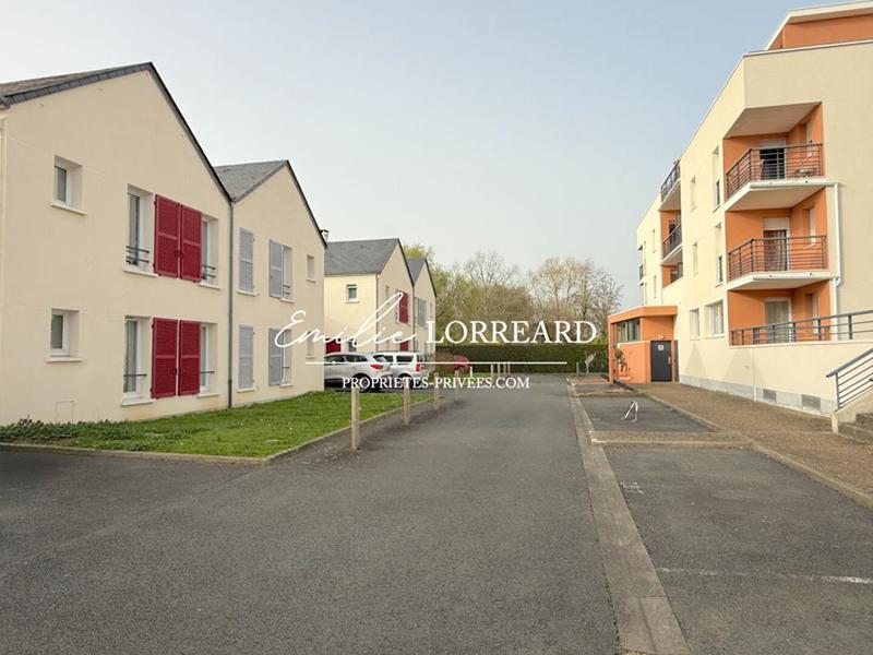 Maison - 92 m² - 5 pièces