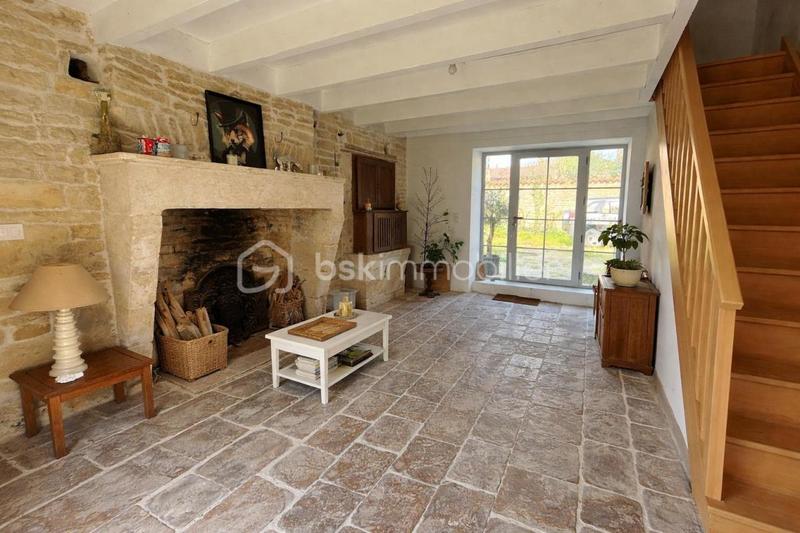 Maison en pierre - 170 m² - 6 pièces