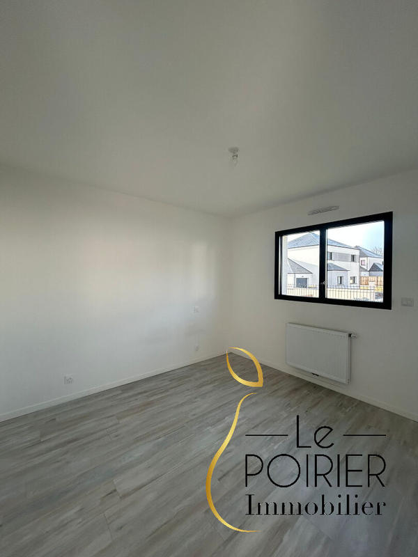 Maison - 93 m² - 4 pièces