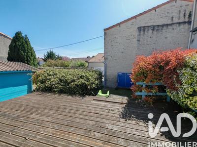 Maison - 208 m² - 6 pièces