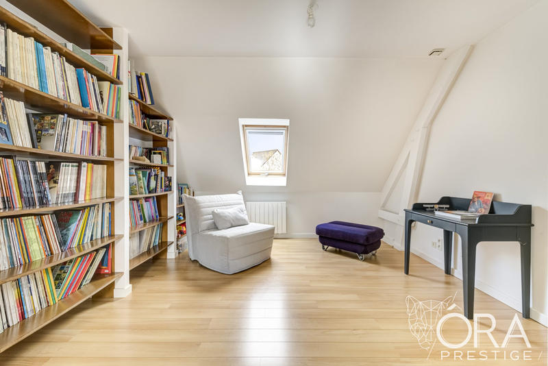 Maison - 171 m² - 8 pièces