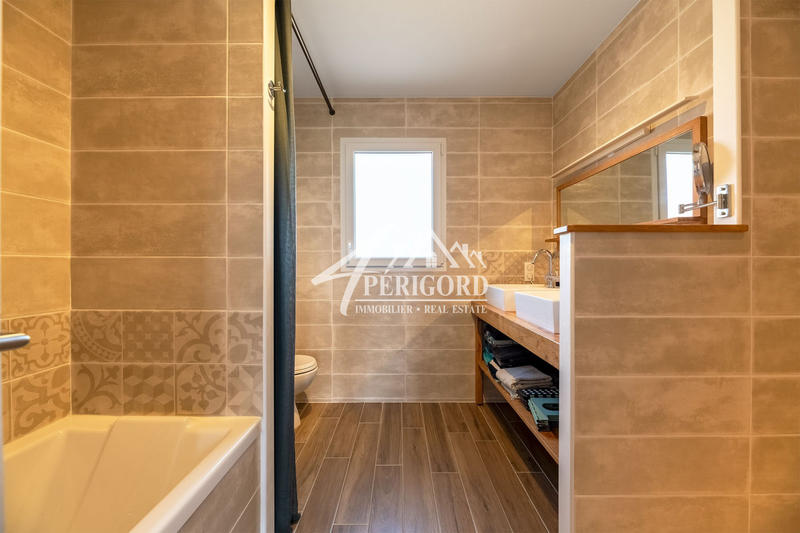 Maison contemporaine - 120 m² - 5 pièces