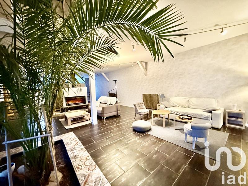 Maison de ville - 278 m² - 7 pièces