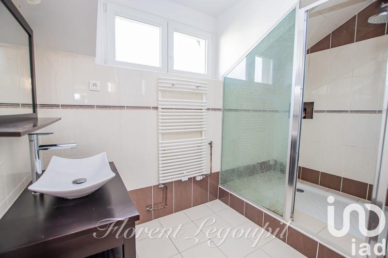 Maison - 162 m² - 6 pièces