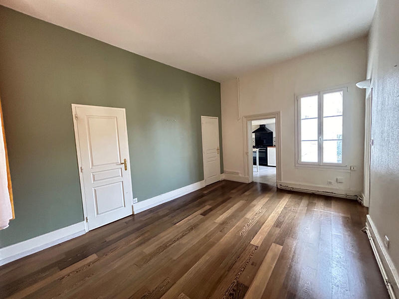 Appartement - 108 m² - 5 pièces