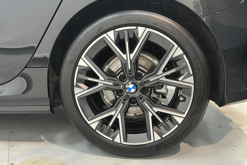 Bmw Série 1 F70 120 170 ch Dkg7 m Sport