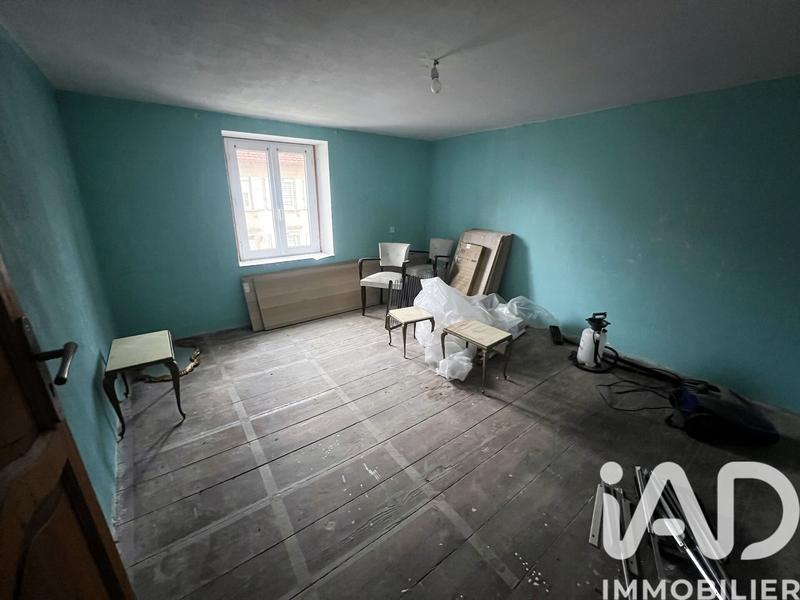 Maison - 96 m² - 6 pièces