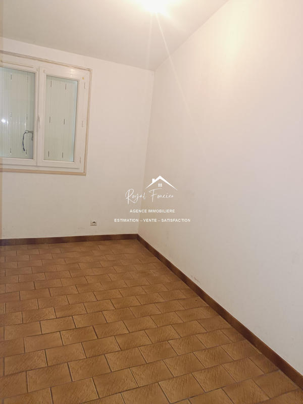 Maison traditionnelle - 87 m² - 6 pièces