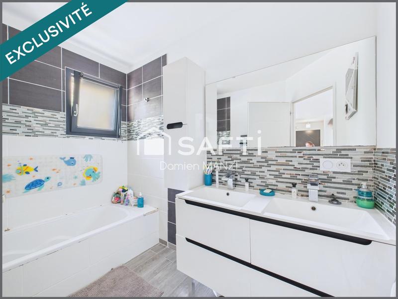 Maison - 94 m² - 4 pièces