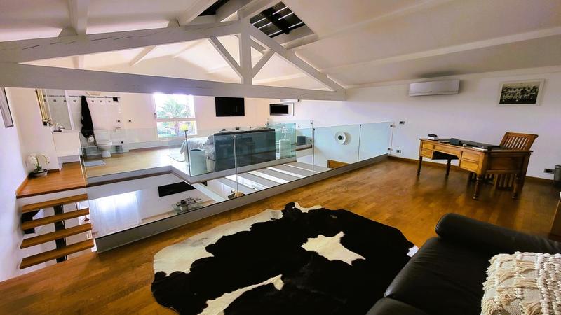 Maison - 177 m² - 7 pièces