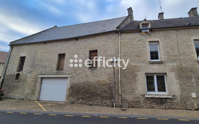 Maison - 230 m² - 10 pièces