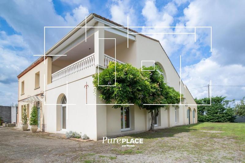 Demeure - 390 m² - 7 pièces