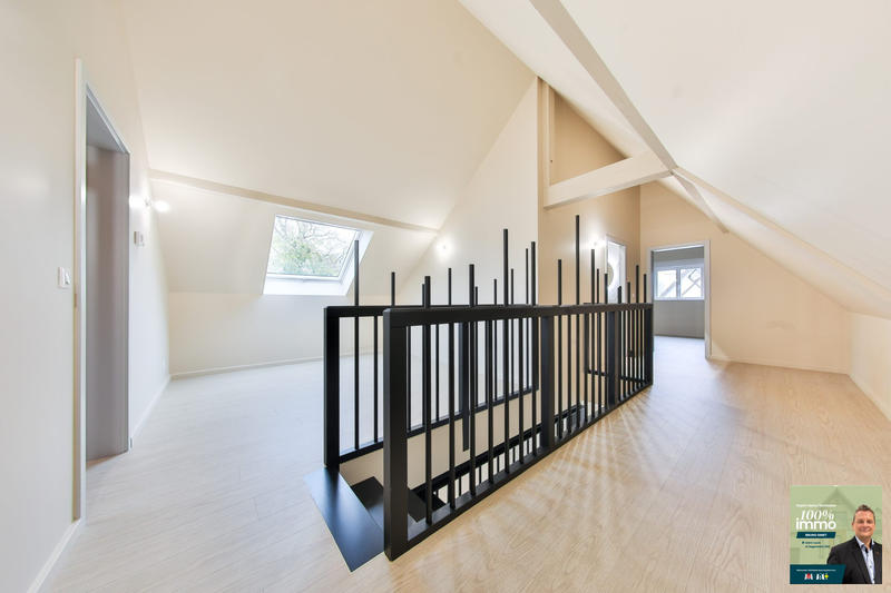 Maison - 179 m² - 6 pièces