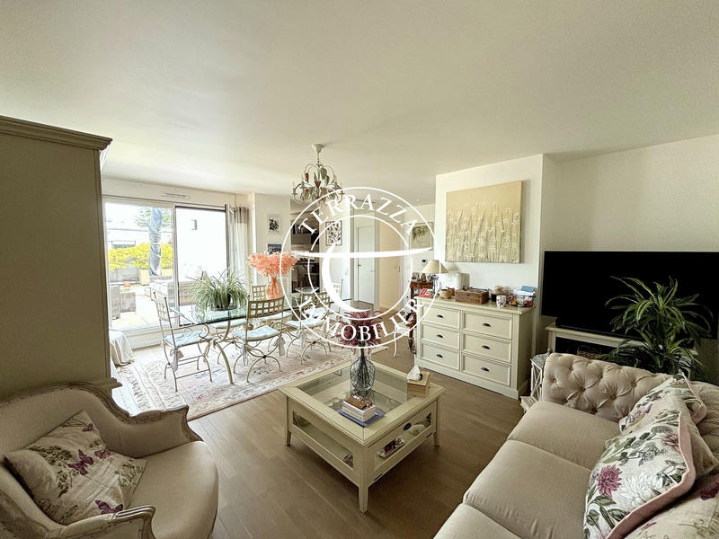 Appartement - 101 m² - 5 pièces