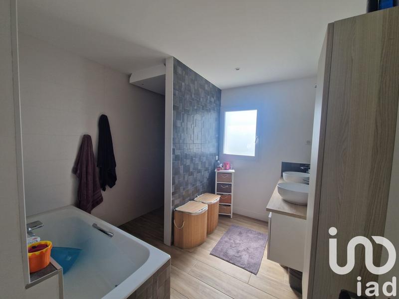 Maison - 115 m² - 4 pièces