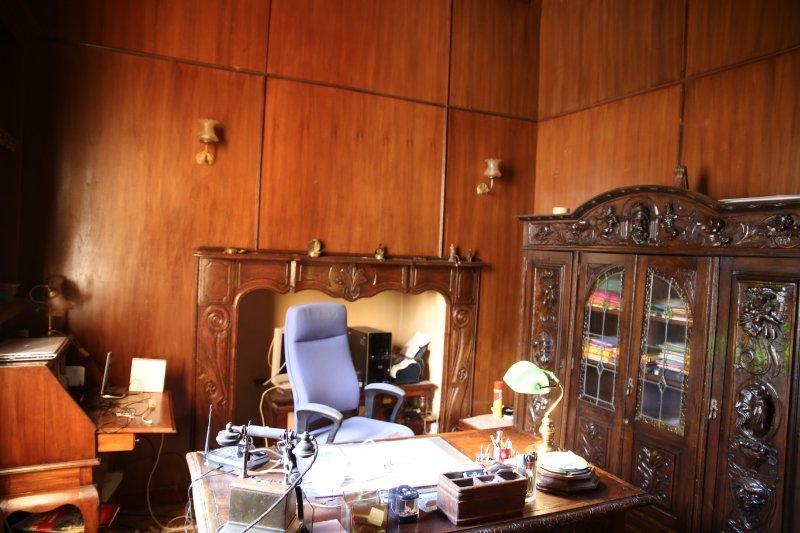 Maison - 941 m² - 26 pièces