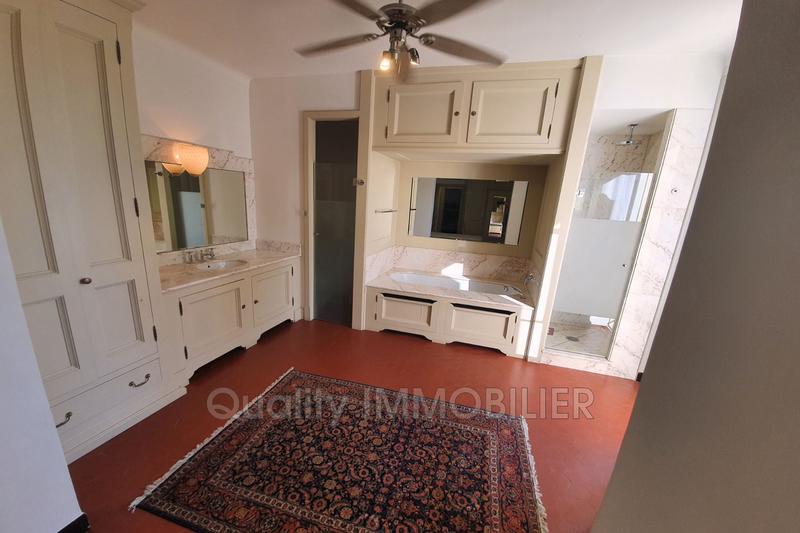 Maison de ville - 190 m² - 5 pièces