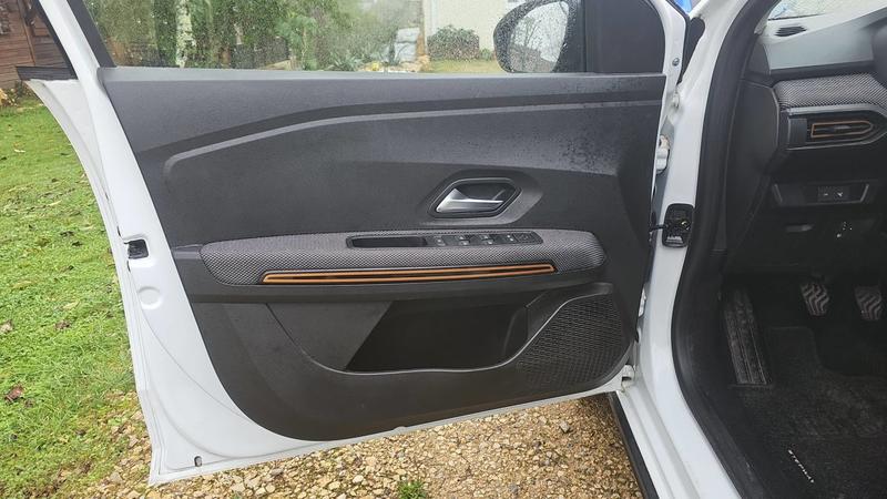 Dacia Sandero 1.0 Eco-G 100 City+ - Première main Entretien constructeur