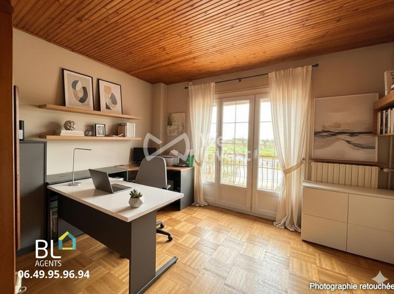 Maison - 226 m² - 7 pièces