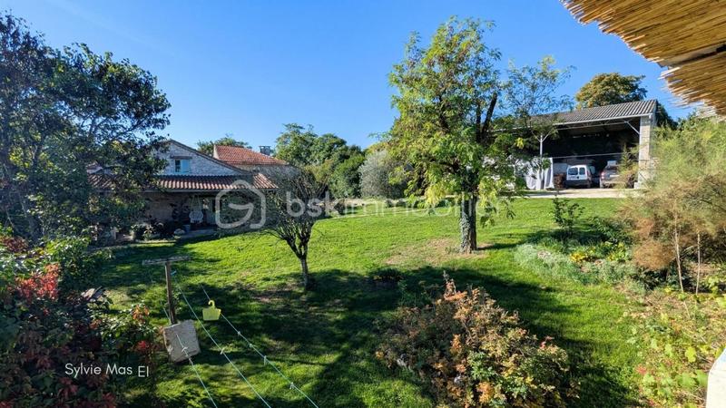 Gîte - 390 m² - 20 pièces