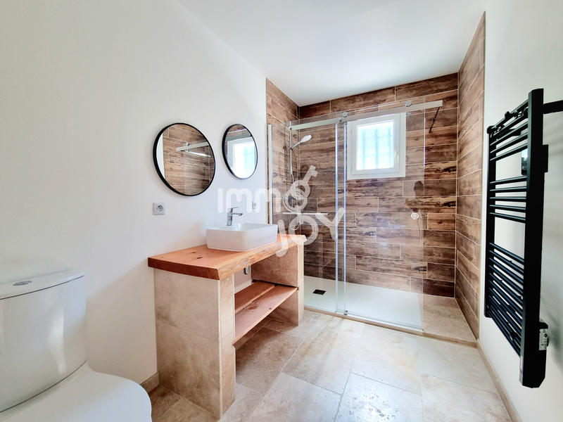 Maison - 93 m² - 5 pièces