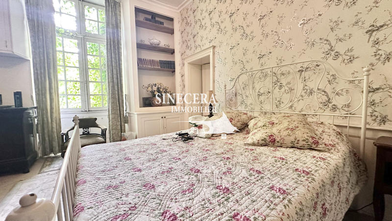 Château - 600 m² - 19 pièces