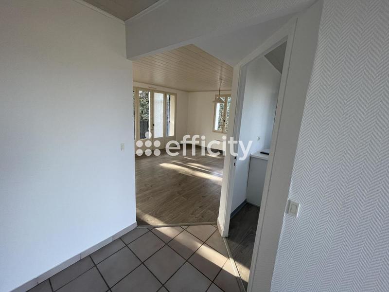 Maison - 170 m² - 7 pièces