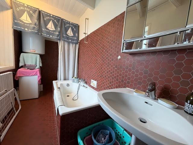 Maison - 108 m² - 4 pièces