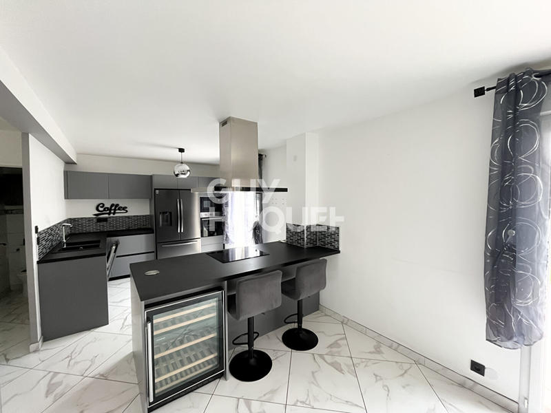 Maison - 105 m² - 5 pièces