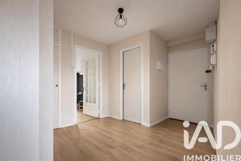 Appartement - 84 m² - 4 pièces