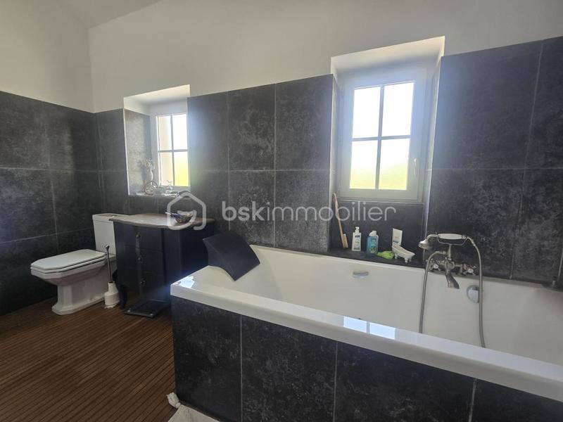 Maison d'architecte - 220 m² - 6 pièces