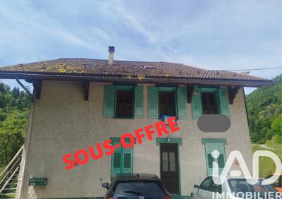 Appartement - 81 m² - 5 pièces