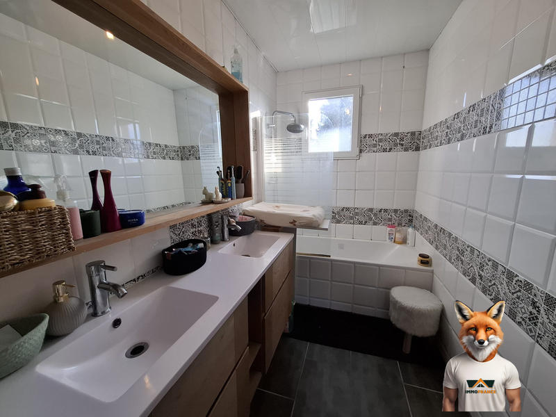 Maison - 150 m² - 7 pièces