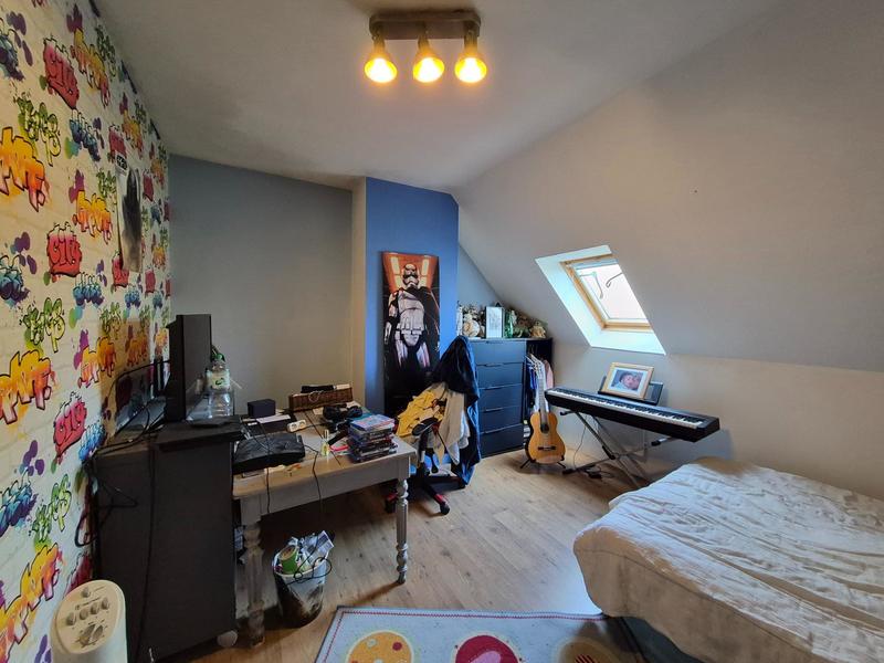 Maison - 110 m² - 6 pièces