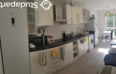 Chambre - 13 m² - 1 pièce